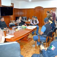 Obtienen policias de Anahuac mejores condiciones de trabajo