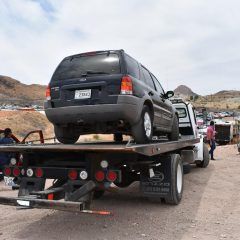 Asegura AEI nueve vehículos “chuecos”  en lotes de auto de Cuauhtémoc