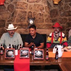 Cuauhtémoc recibe a los mejores jinetes internacionales en rodeo jackpot