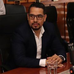 Alcalde nombra a Jesús Iván Olivas como encargado del despacho de Desarrollo Social