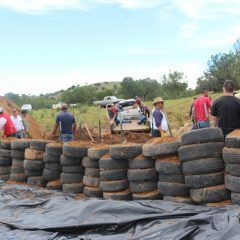 Rehabilitan Desarrollo Rural, voluntarios y comuneros represa en Ejido Baldón
