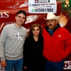 Lleva gobierno municipal alegría a habitantes de Lázaro Cárdenas