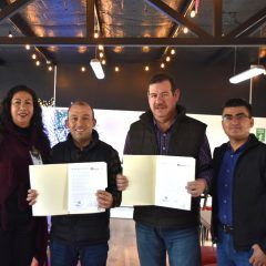 Renueva municipio convenio de colaboración con el CECATI 138