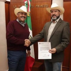 Va Alfonso Pérez a Desarrollo Social