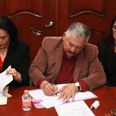 SIGNA AYUNTAMIENTO CONVENIO CON EL SINDICATO DE TRABAJADORES AL SERVICIO DEL MUNICIPIO