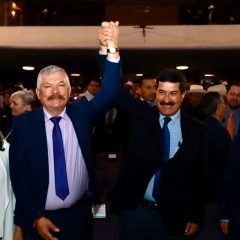 ACOMPAÑA ALCALDE AL GOBERNADOR DEL ESTADO EN SU TERCER INFORME DE GOBIERNO