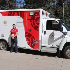 Entrega presidente municipal de Cuauhtémoc ambulancia Covid-19
