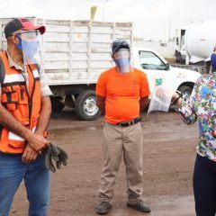 RECIBE PERSONAL DE SERVICIOS PÚBLICOS DE CUAUHTÉMOC CARETAS FACIALES