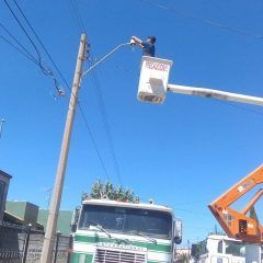 Rehabilita municipio de Cuauhtémoc alumbrado público en distintos sectores de la ciudad
