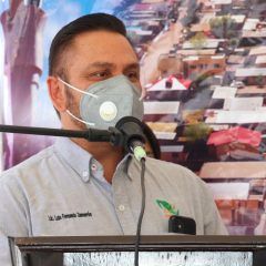 Beneficia gobierno municipal de Cuauhtémoc al CECYT 8 con pavimentación de calle de acceso
