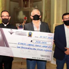 Entrega gobierno municipal de Cuauhtémoc apoyo para remozamiento de la catedral
