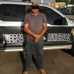 Detiene policía municipal a una persona por amenazas; portaba un arma de fuego y un arma blanca