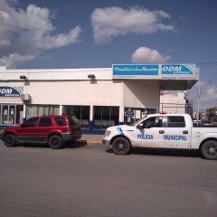 Reporte de robo con violencia en establecimiento comercial