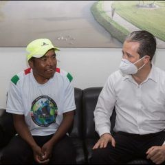 Beca deportiva al maratonista rarámuri Pedro Parra tras triunfo en el ultramaratón “Big Dog´s World Championship 2020”