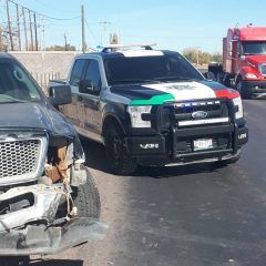 Choque en el kilómetro 35 de la carretera que conduce de Álvaro Obregón hacia Cuauhtémoc