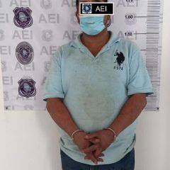 Detienen en flagrancia a un hombre acusado de incendiar tres vehículos de carga