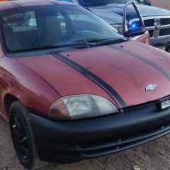 Policía municipal asegura vehículo con reporte de robo