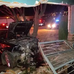 Choque contra una vivienda en la colonia Ampliación Republica