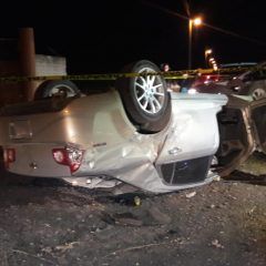 Choque y volcadura en el km 16 del Corredor Comercial