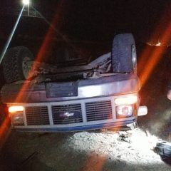 Volcadura en el kilómetro 53 de la carretera que conduce hacia el municipio de Riva Palacio