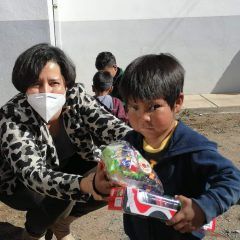 Comparte DIF municipal regalos a niños de albergues de Cuauhtémoc