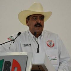 Jesús Velazquez se suma al PAN, será alcalde de Guadalupe y Calvo.