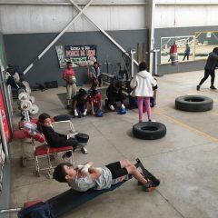 Toma auge familiar escuela de boxeo en Cuauhtémoc.
