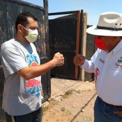 Entrega e instalación de tinacos, ofrece Panchito Sáenz