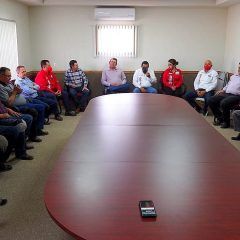 Ofrece Panchito Sáenz un corredor comercial seguro, eficientar servicios y brindar gobierno solidario y cercano a la comunidad menonita