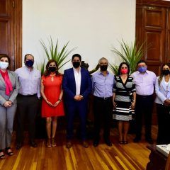 Se reúne equipo de transición de Maru Campos con secretario de gobierno.