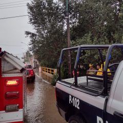 Apoyo a personas atrapadas y vehículos varados por las lluvias.