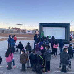 DSPM presenta “Cine en tu Colonia”, proyectan películas con contenido positivo para los niños y niñas de Cuauhtémoc