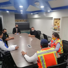 Se reúnen autoridades Viales con representantes de la empresa EcogasAnalizan alternativas para agilizar tráfico en el Corredor Comercial Manitoba