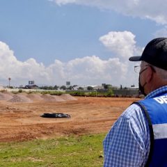 Supervisa Alcalde avance del Polideportivo II, en Cuauhtémoc