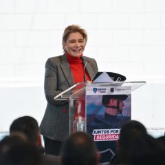 Presenta gobernadora Maru Campos Plataforma Centinela y entrega equipo táctico a corporaciones policiacas en Cuauhtémoc