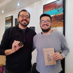 Bisnietos de Pancho Villa invitan a exposición fotográfica del Caudillo, en Cuauhtémoc