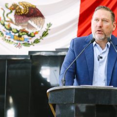 Condena Carlos Olson actos de violencia e intimidación de grupos radicales LGBT en el Congreso en Ciudad Juárez.