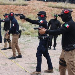 Asisten agentes de la SSPE a práctica de tiro impartida por la Policía Nacional Colombiana