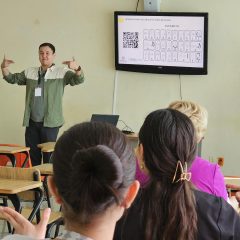 Imparten taller de Lengua de Señas Mexicana a personal del Hospital Infantil