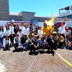 Bomberos de Cuauhtémoc ofreció curso básico a jóvenes de WATTGanar Juntos Alternativas para la Vida