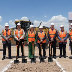 Coloca Maru Campos primera piedra de la nueva planta de la empresa Becton Dickinson en Ciudad Juárez