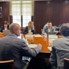 Gestiona Maru Campos ante SICT modernización de 4 rutas carreteras para Chihuahua