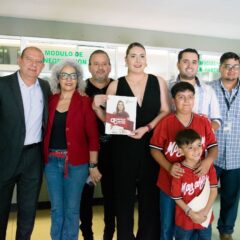 Presenta América García su tercer informe de actividades; destaca trabajo social a favor del distrito 01.
