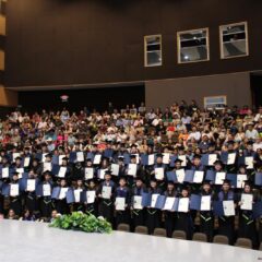 Reciben su título 143 nuevos profesionistas de la UPCH.
