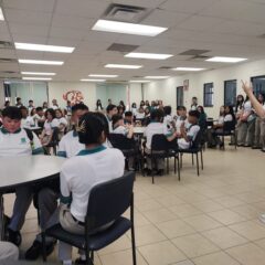 Participan más 15 mil estudiantes de nuevo ingreso del COBACH en curso de inducción.