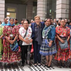 Mantiene Maru Campos su compromiso para seguir construyendo la paz en Chihuahua.