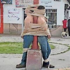 Realiza FGE indagatoria sobre personas localizadas amordazadas con cinta en calles de San Juanito
