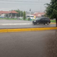 Mantienen monzón mexicano y sistema frontal presencia de lluvias en el estado.