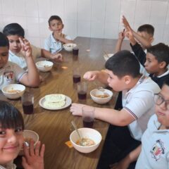 Equipa DIF Estatal cocinas escolares de Meoqui para garantizar la alimentación de 476 estudiantes.