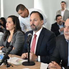 Expone Secretario General de Gobierno ante Comisión Legislativa situación del transporte urbano en Chihuahua y Ciudad Juárez.